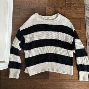 Black and white stripped sweater